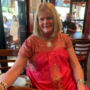 Meet your Posher, Linda